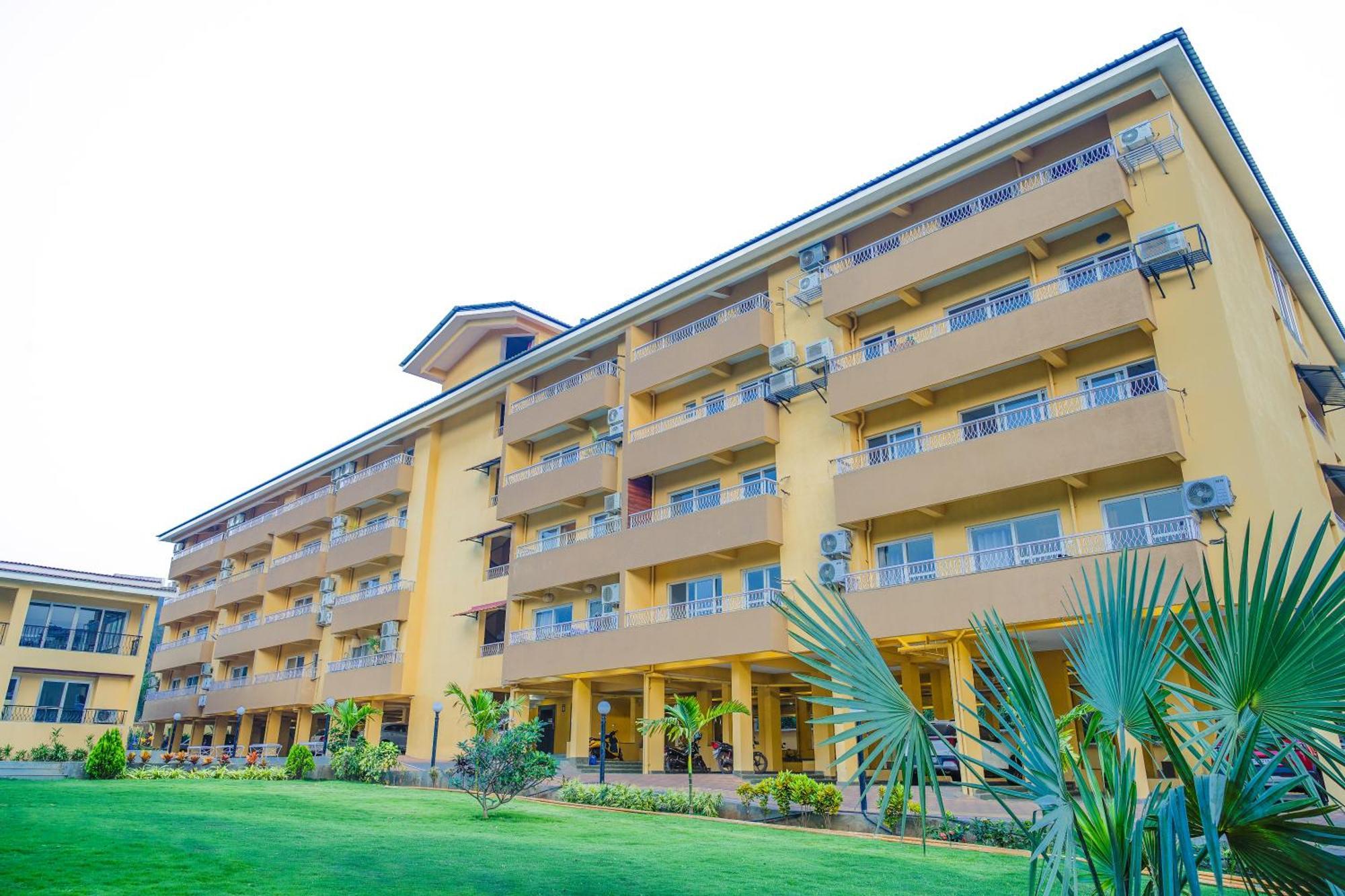 Alaya Stays 1 Bhk With Balcony & Pool - Veera Marina Candolim Dış mekan fotoğraf