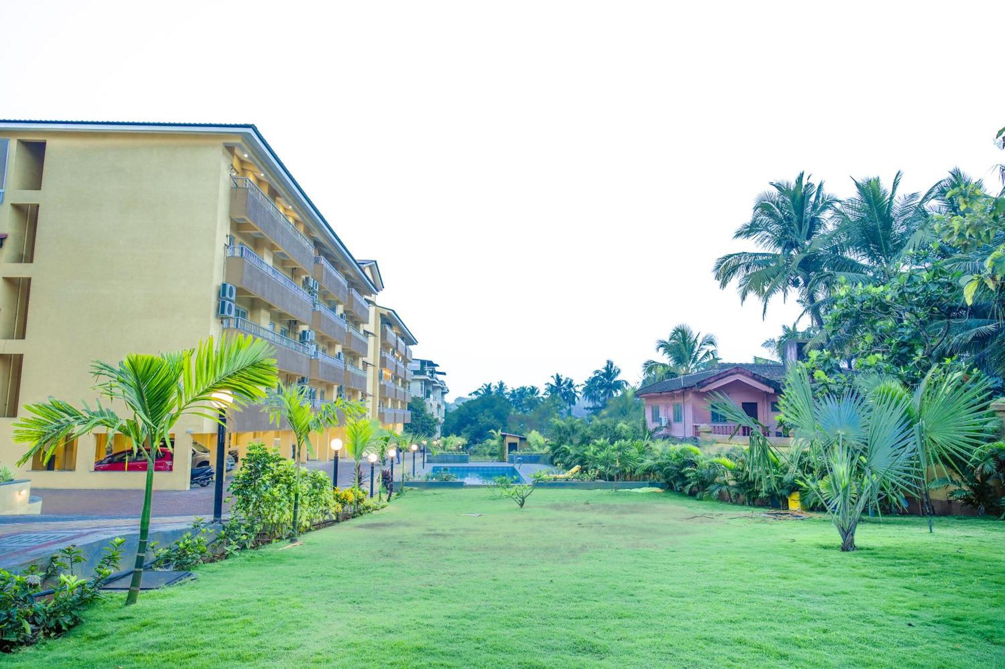 Alaya Stays 1 Bhk With Balcony & Pool - Veera Marina Candolim Dış mekan fotoğraf