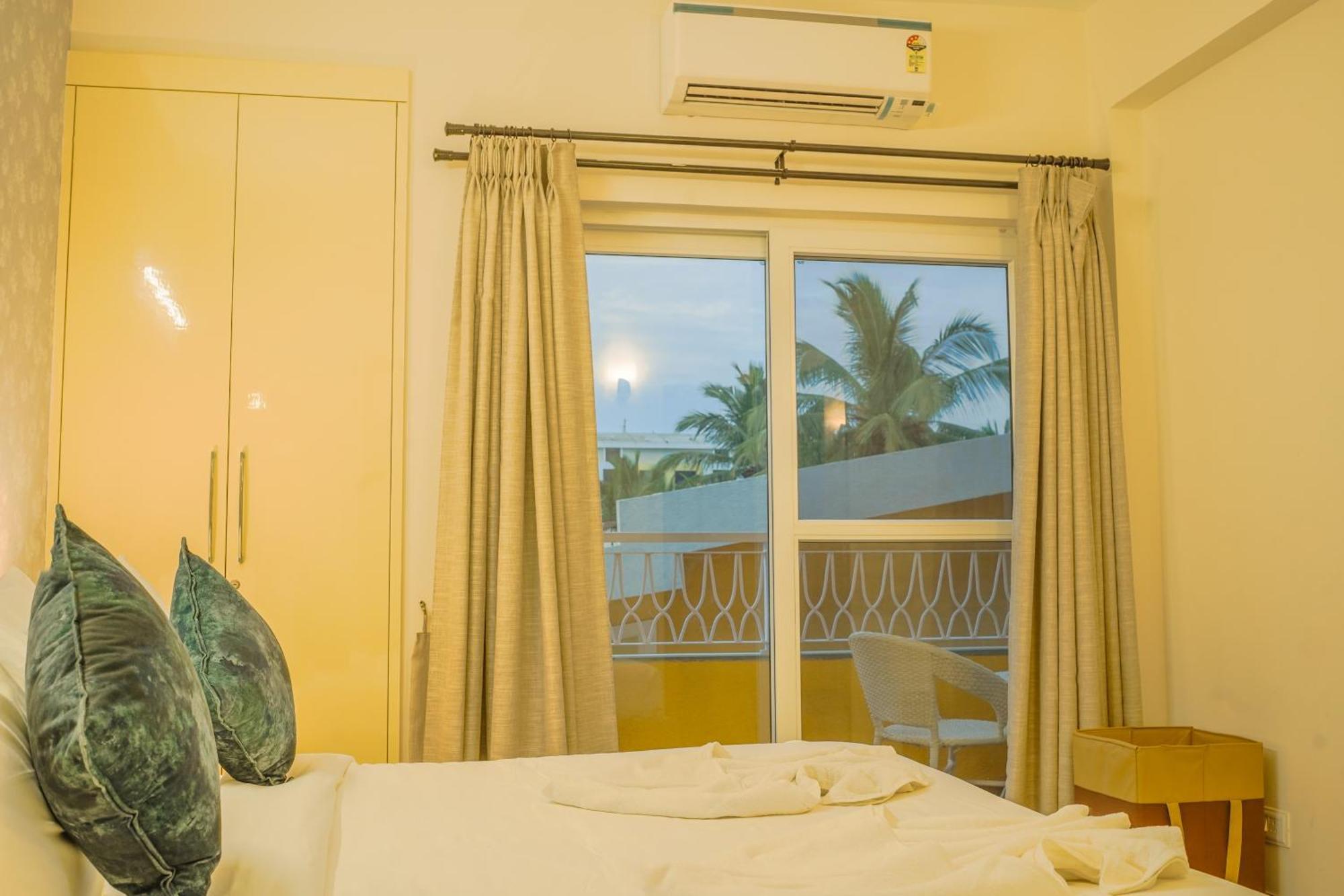 Alaya Stays 1 Bhk With Balcony & Pool - Veera Marina Candolim Dış mekan fotoğraf