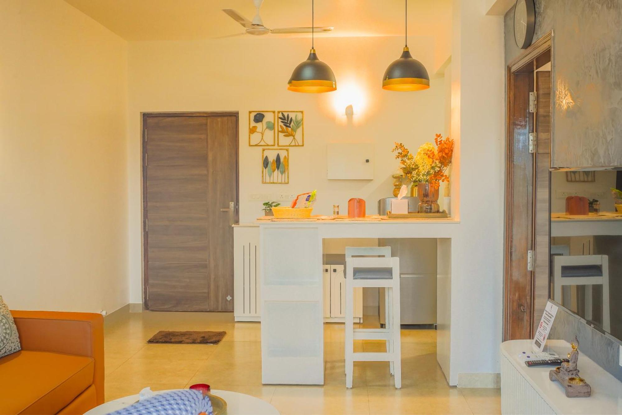 Alaya Stays 1 Bhk With Balcony & Pool - Veera Marina Candolim Dış mekan fotoğraf